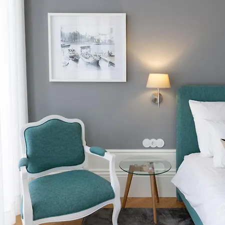 Guest house Mouzinho By Near 2*