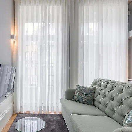 Guest house Mouzinho By Near 2*